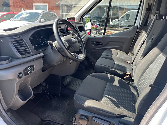 Ford Transit 5 of 8