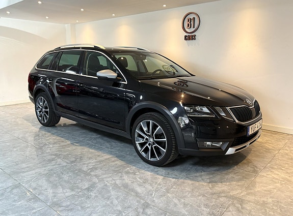 Skoda Octavia Scout 5 of 23