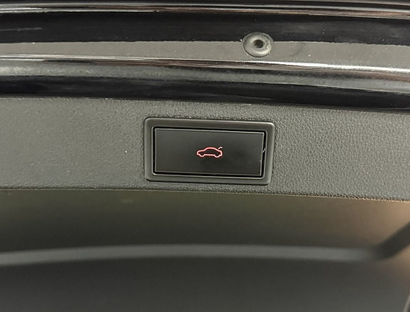 Skoda Octavia Scout 9 of 23