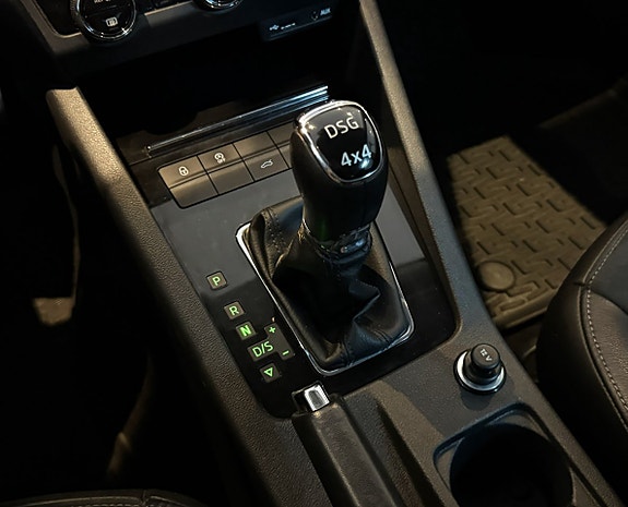 Skoda Octavia Scout 22 of 23