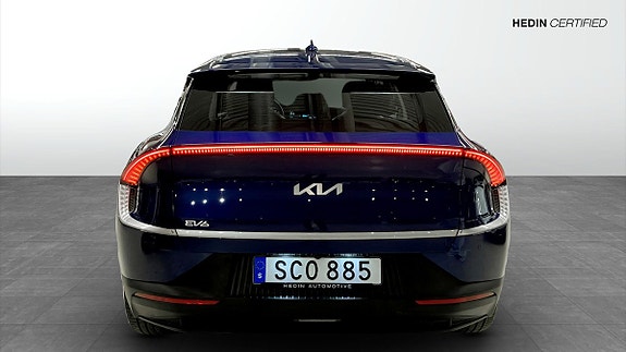 Kia EV6 7 of 15