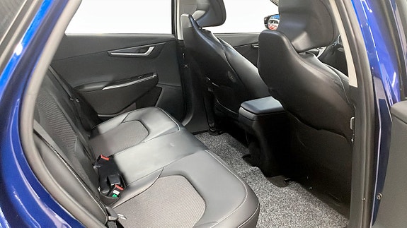 Kia EV6 5 of 15