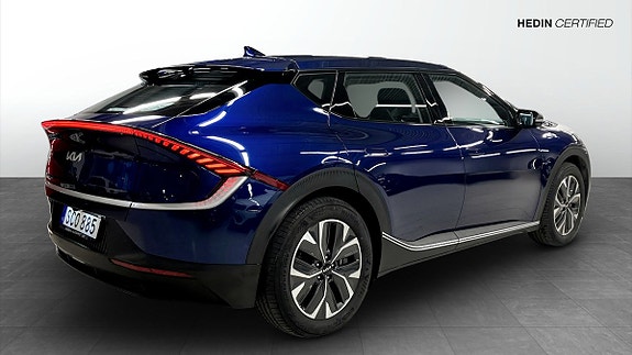 Kia EV6 2 of 15
