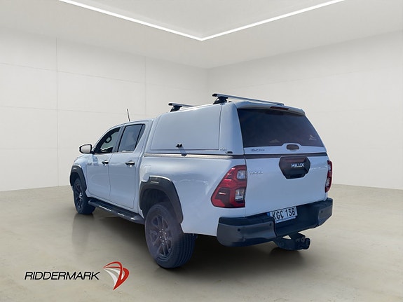 Toyota HiLux 7 of 30