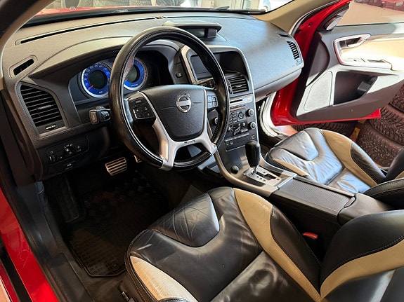 Volvo XC60 12 of 27