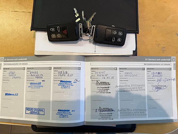 Volvo XC60 25 of 27