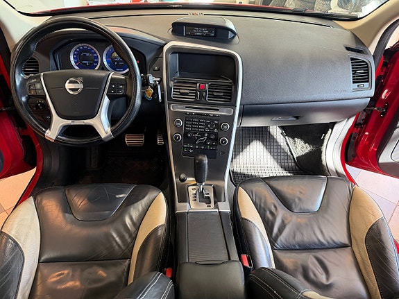 Volvo XC60 16 of 27
