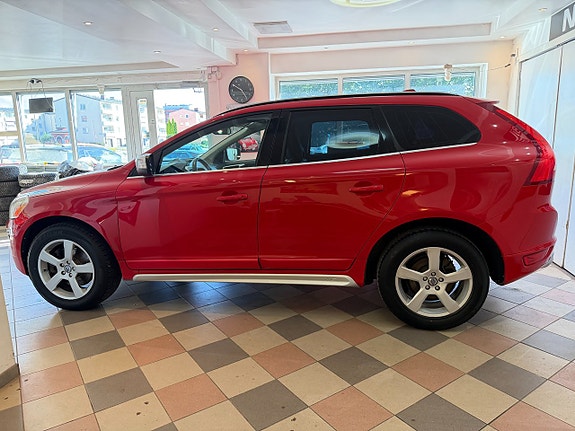 Volvo XC60 4 of 27
