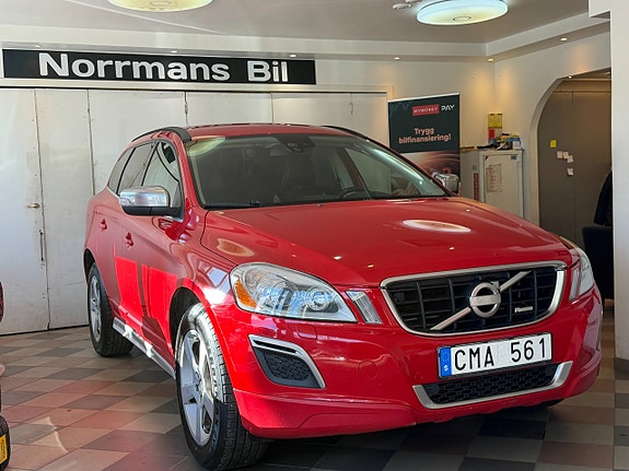 Volvo XC60 3 of 27