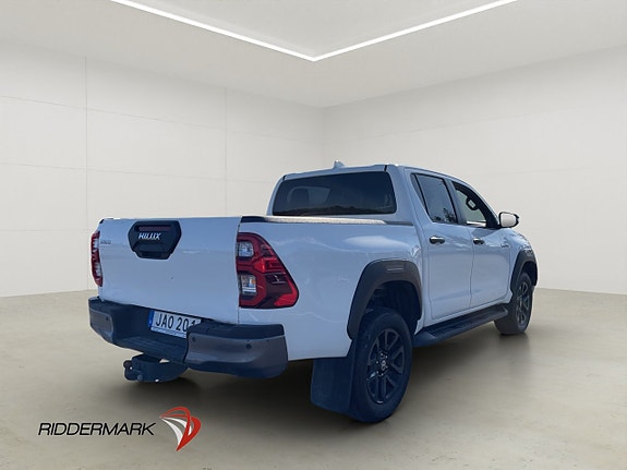 Toyota HiLux 9 of 30