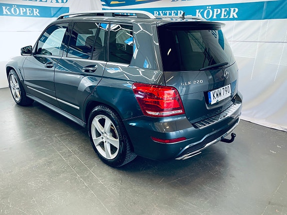 Mercedes-Benz GLK220 9 of 27