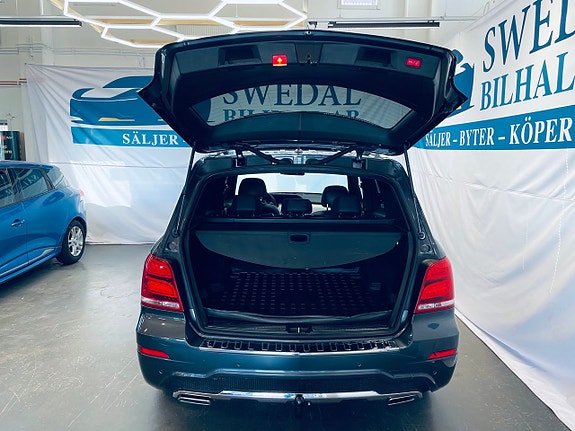 Mercedes-Benz GLK220 23 of 27