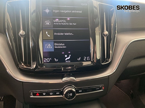 Volvo XC60 12 of 29