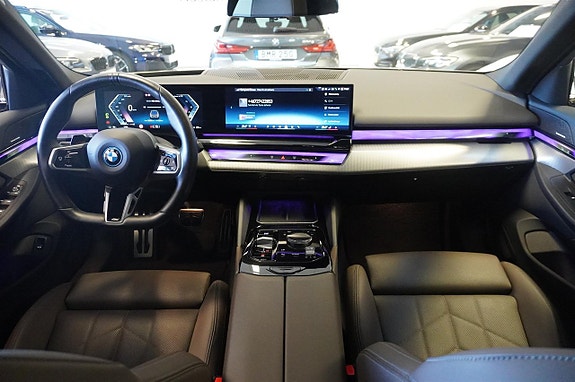 BMW i5 13 of 29