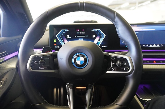 BMW i5 16 of 29