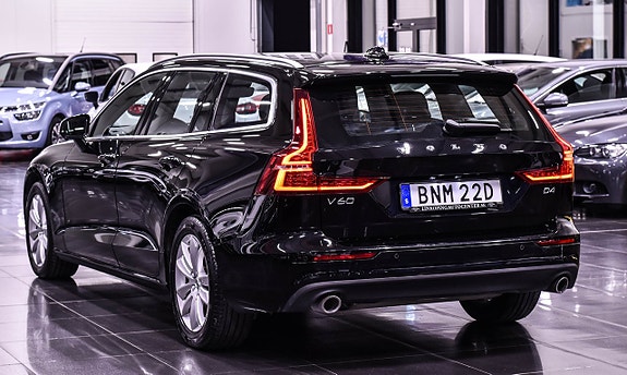 Volvo V60 9 of 18
