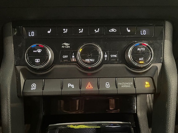 Skoda Karoq 19 of 23