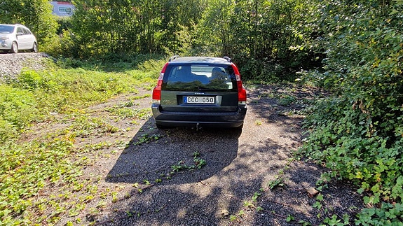 Volvo V70 6 of 12