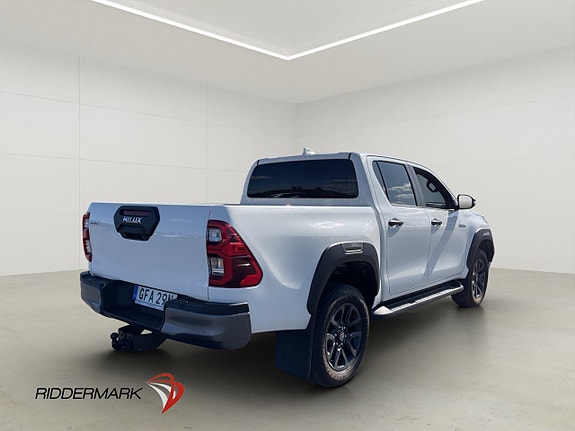 Toyota HiLux 9 of 30