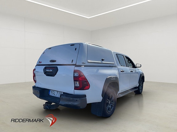 Toyota HiLux 9 of 30