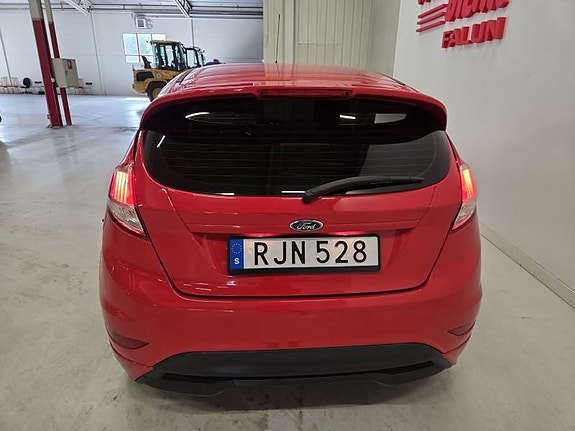 Ford Fiesta 7 of 10