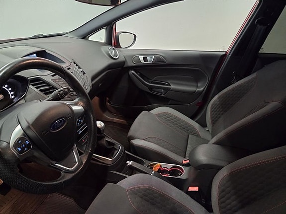 Ford Fiesta 10 of 10