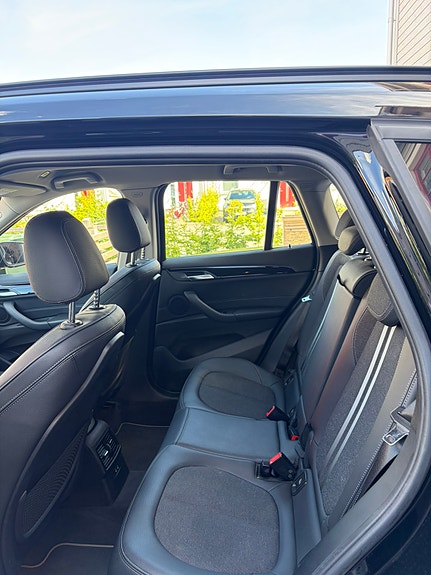 BMW X1 14 of 17