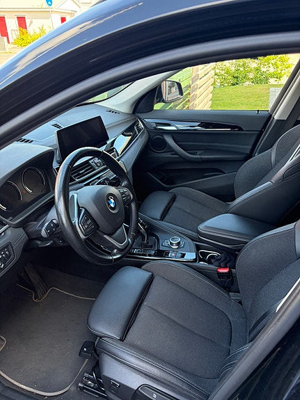 BMW X1 11 of 17