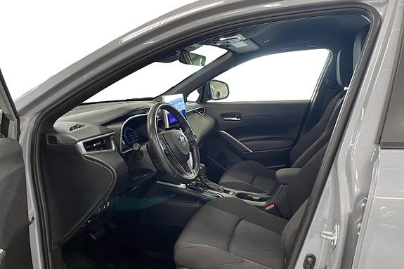 Toyota Corolla Cross 13 of 20