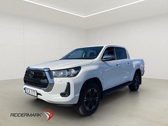 Toyota HiLux 3 of 30