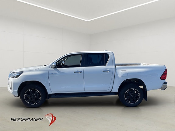 Toyota HiLux 6 of 30