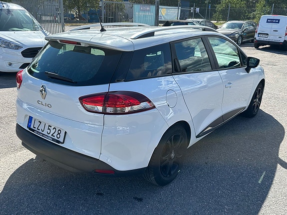 Renault Clio 4 of 11