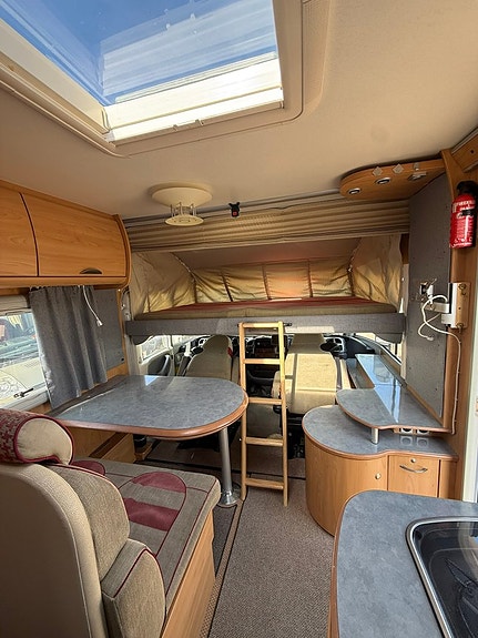 Bürstner ELEGANCE 660  (3500kg) 6 of 21