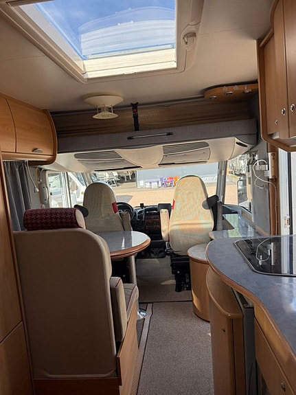 Bürstner ELEGANCE 660  (3500kg) 4 of 21