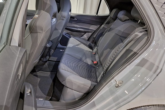 Cupra Born 13 of 13