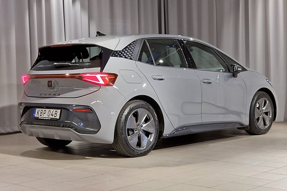 Cupra Born 4 of 13