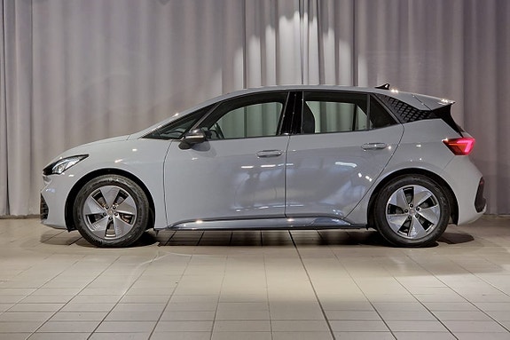 Cupra Born 2 of 13