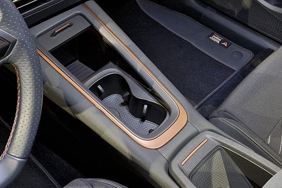 Cupra Born 12 of 13