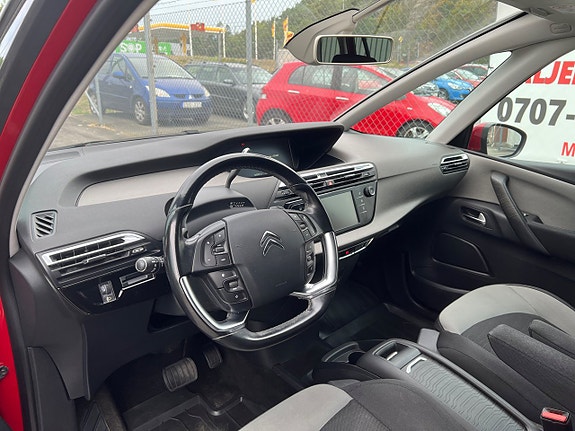 Citroen Grand C4 Picasso 6 of 11