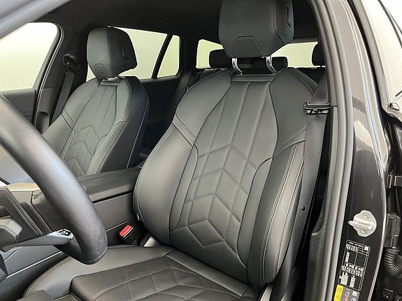 BMW 530e 7 of 17