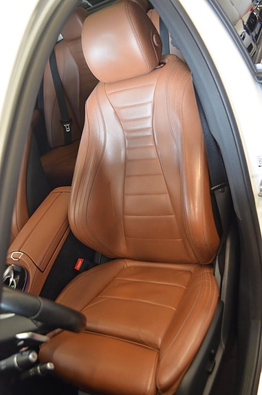 Mercedes-Benz E300 20 of 29