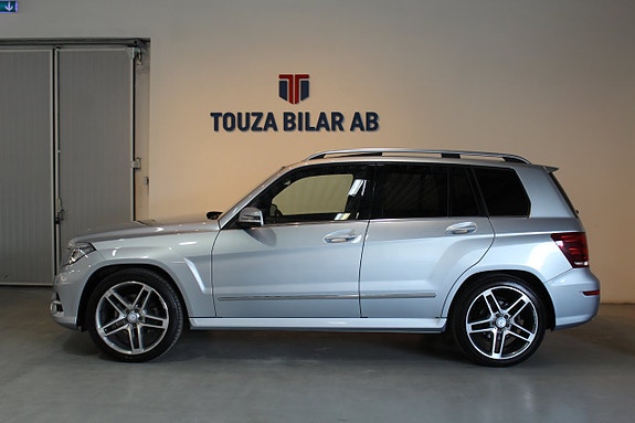 Mercedes-Benz GLK220 3 of 23
