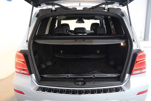 Mercedes-Benz GLK220 21 of 23