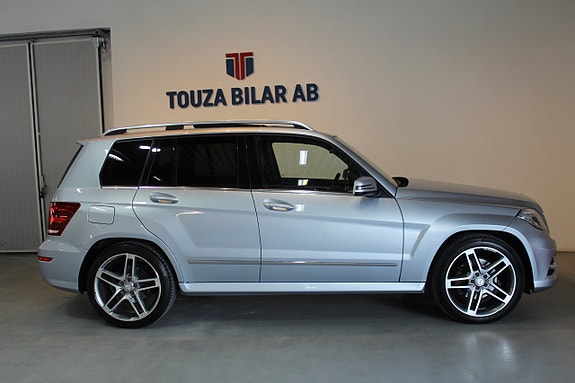 Mercedes-Benz GLK220 4 of 23