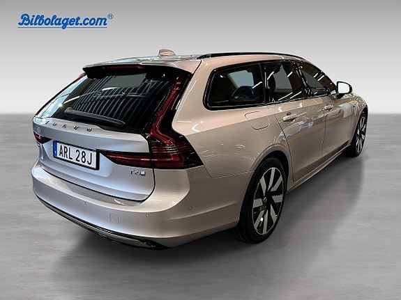 Volvo V90 6 of 16