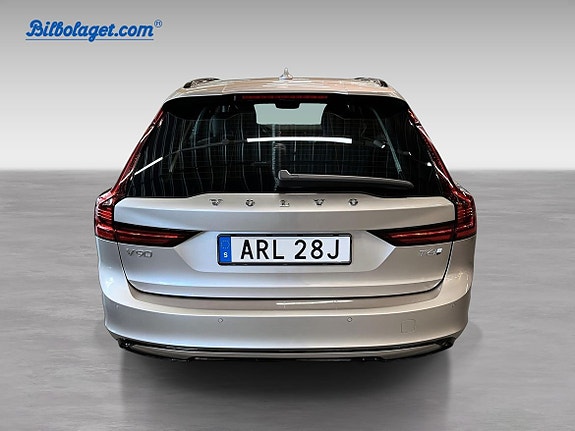 Volvo V90 7 of 16