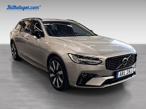 Volvo V90 4 of 16
