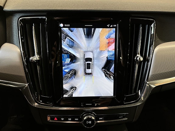 Volvo V90 16 of 16
