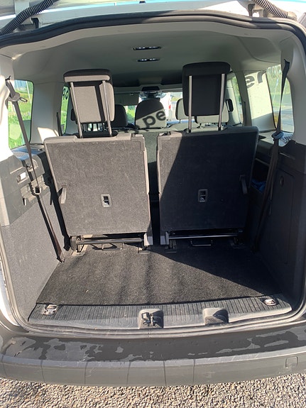 Volkswagen Caddy Maxi 8 of 8