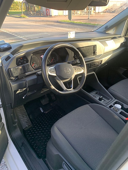 Volkswagen Caddy Maxi 7 of 8